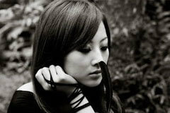 用pyhon写的一个一键抓取网站所有页面，并排除非本网链接的脚本